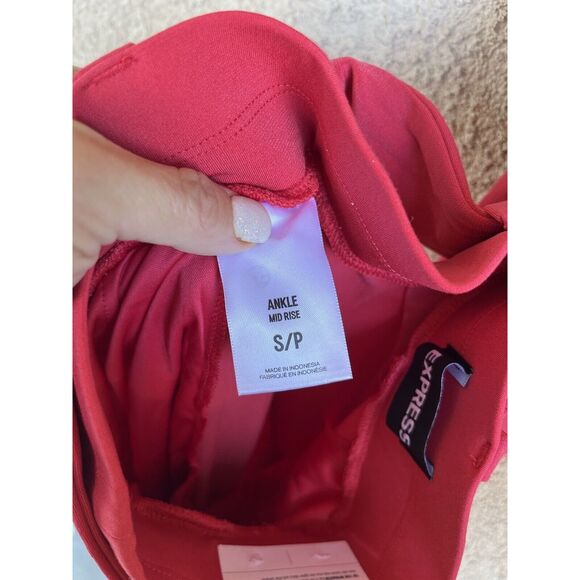 Express Mid Rise Paper bag Knit Pants - Size Small - Salmon Pink - Picture 9 of 11